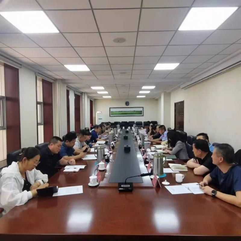 【筑牢祖国北疆安全稳定屏障】苏尼特左旗筑牢祖国北疆安全稳定屏障专项组召开调度会议