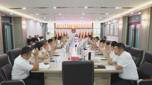 苏尼特左旗第十六届人民代表大会 常务委员会召开第十九次会议